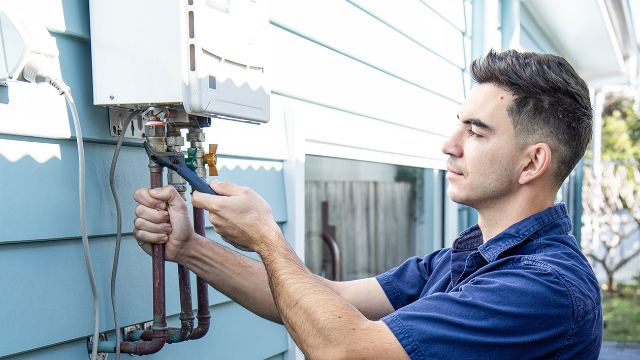 How to install a hot water system